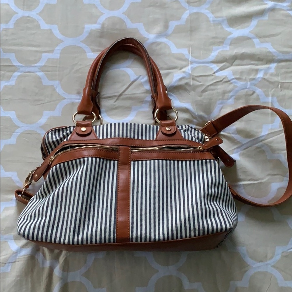 Francesca handbag like new
